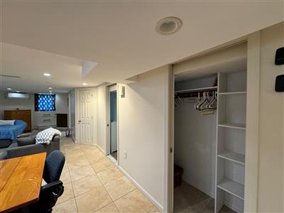 88 Park Ave, Strawberry Hill