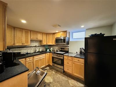 88 Park Ave, Strawberry Hill