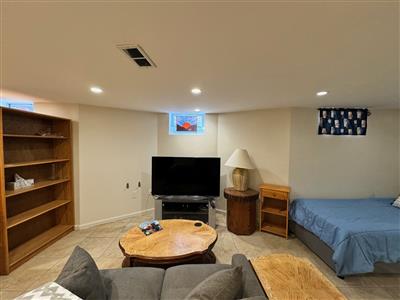 88 Park Ave, Strawberry Hill