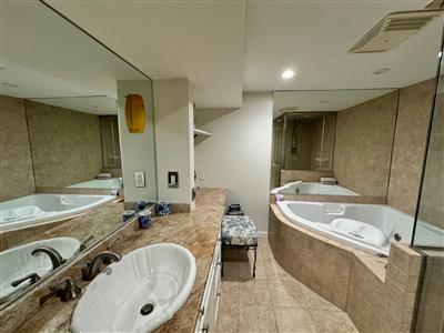 88 Park Ave, Strawberry Hill