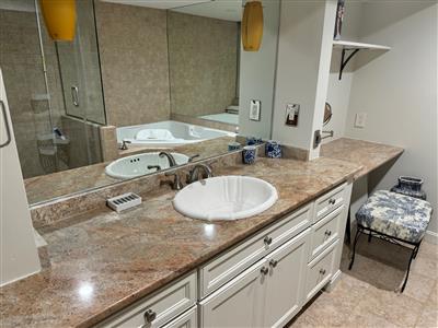 88 Park Ave, Strawberry Hill