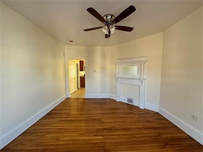 186 Lowell St, Powder House Square