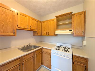 4 Cogswell Ave, North Cambridge