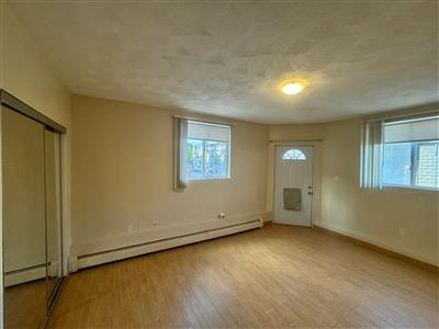 90 Albion St, Powder House Square