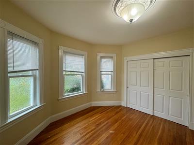 1274 Broadway, West Somerville