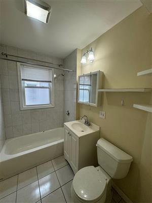 1274 Broadway, West Somerville