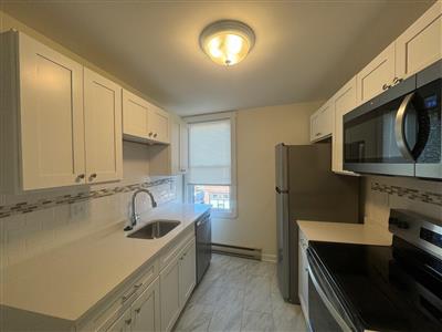 35 Davis Sq, Davis Square