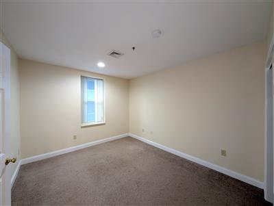 15 Pearl St, Cambridgeport