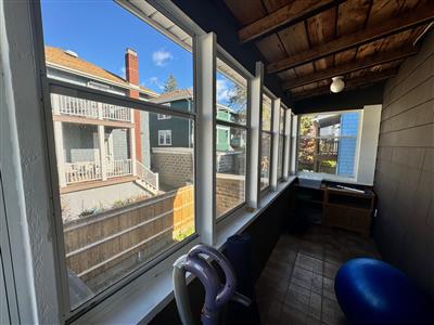 29 Sterling St, West Somerville