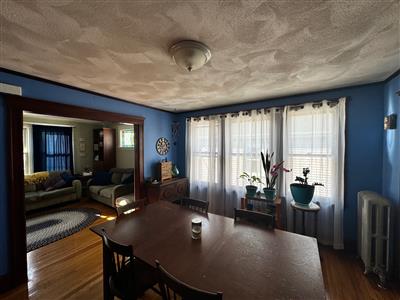 29 Sterling St, West Somerville