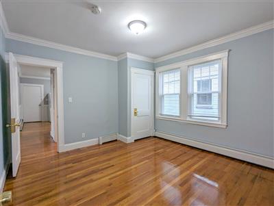 4 Edgar Ct, Winter Hill