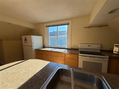 16 Winter St, Davis Square