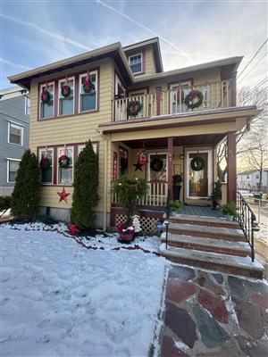 67 Sharon St, West Medford