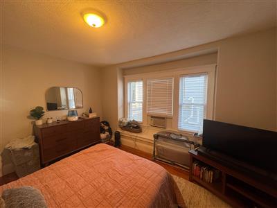 28 Fairmount Ave, West Somerville