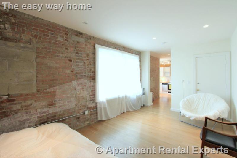 35 Lee St, Central Square