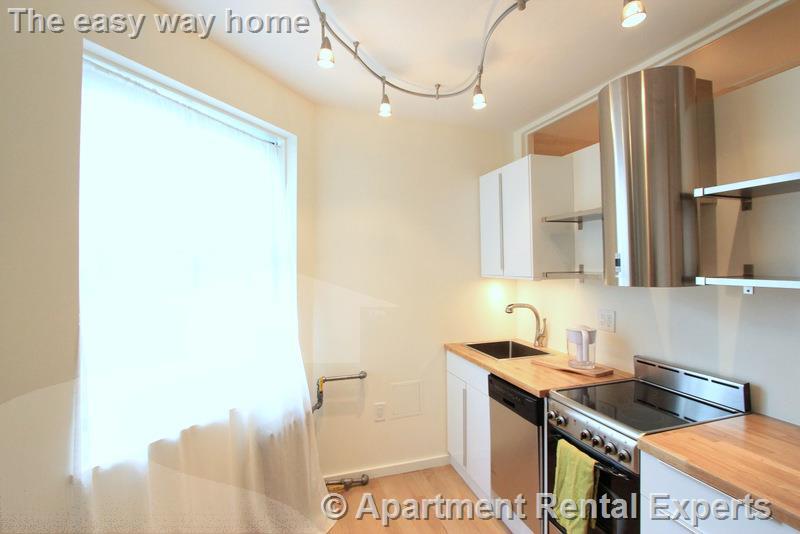 35 Lee St, Central Square