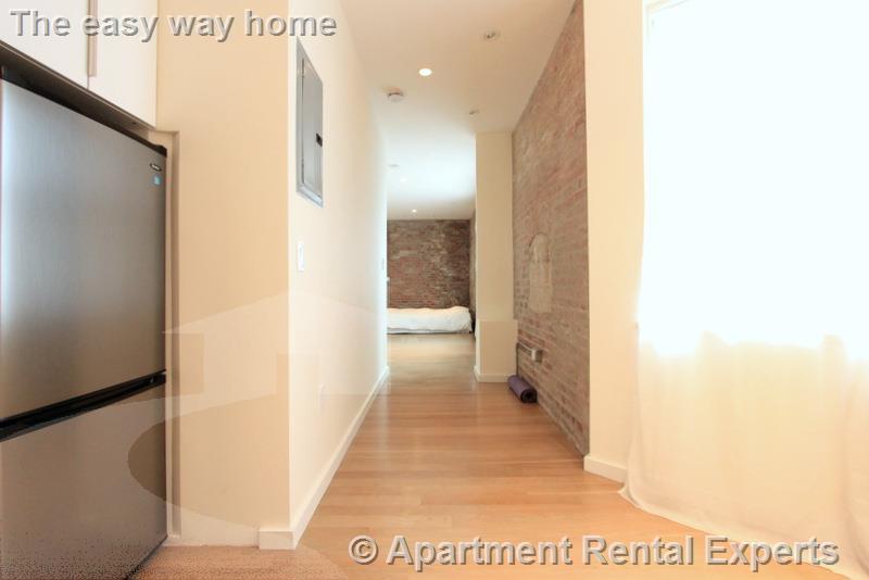 35 Lee St, Central Square