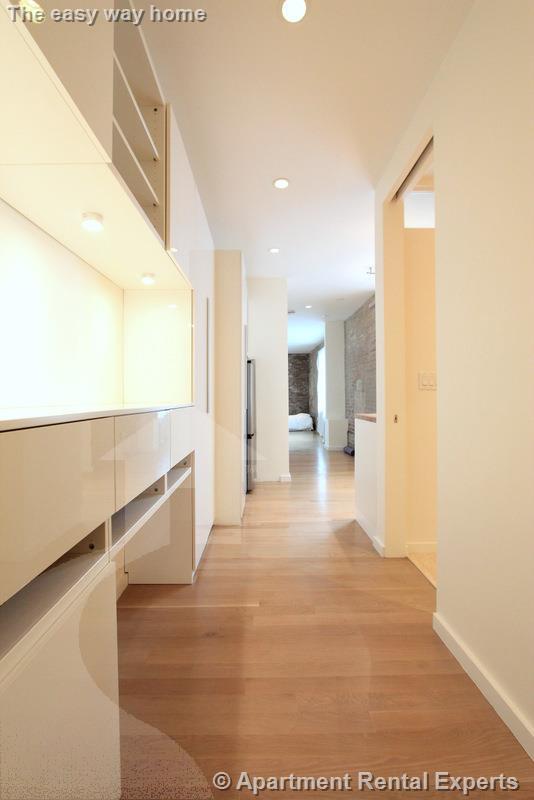 35 Lee St, Central Square