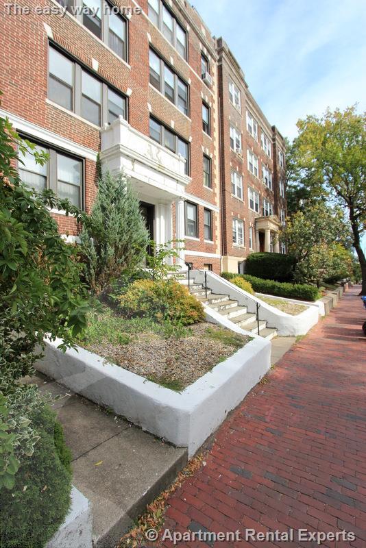 335A Harvard St, Harvard Square