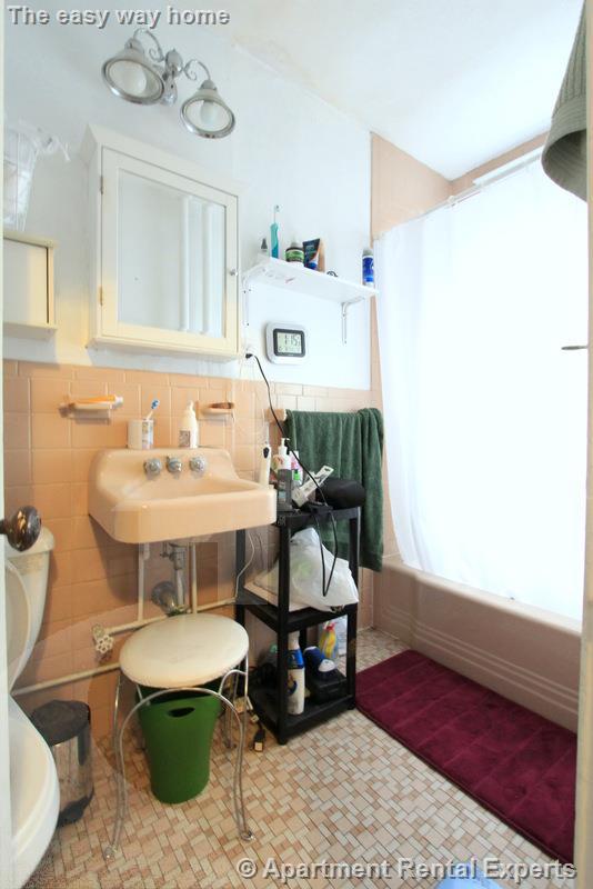 335A Harvard St, Harvard Square