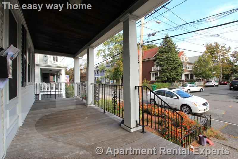 121 Yale St, Ball Square