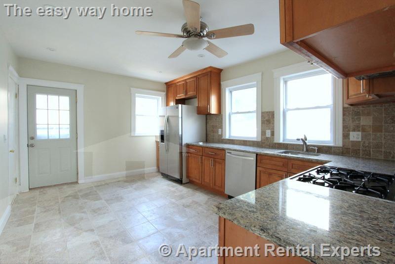 121 Yale St, Ball Square