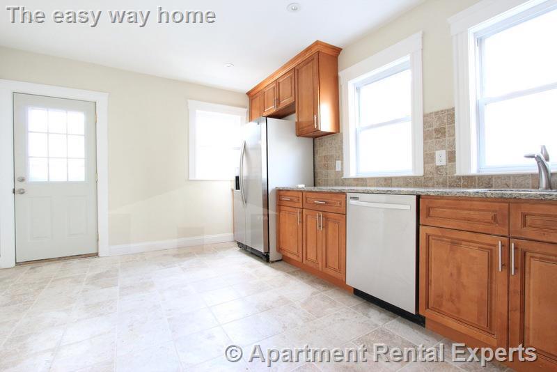 121 Yale St, Ball Square