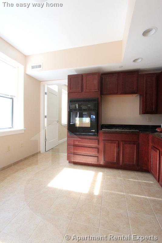 923 Massachusetts Ave, Central Square