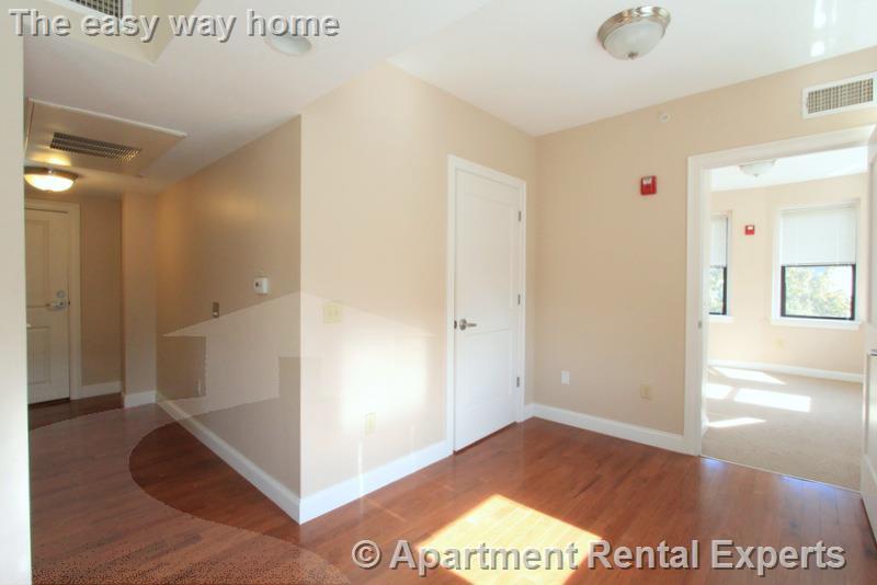 923 Massachusetts Ave, Central Square