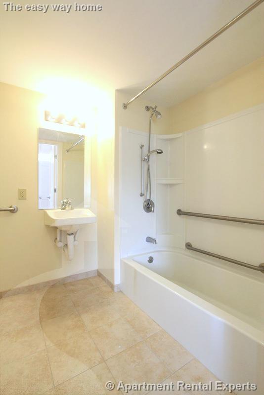 923 Massachusetts Ave, Central Square