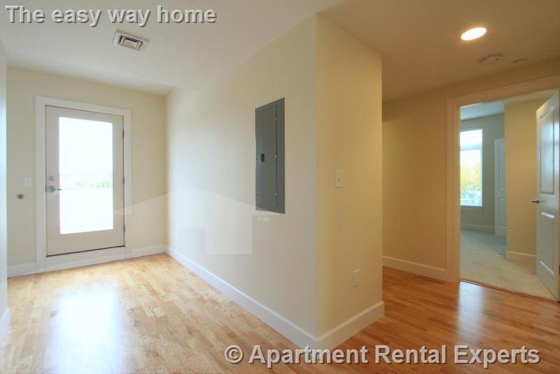 7 Cameron Ave, Davis Square