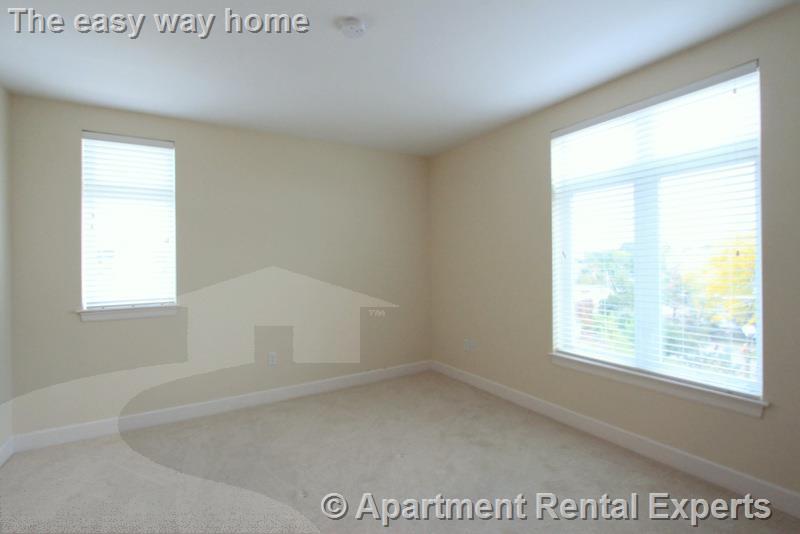 7 Cameron Ave, Davis Square