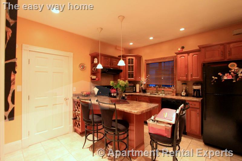 96 Holland St, Davis Square