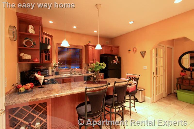 96 Holland St, Davis Square