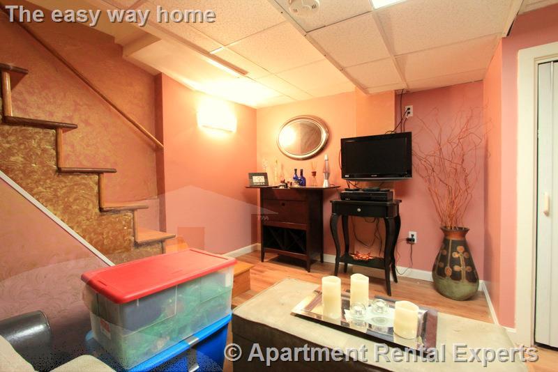 96 Holland St, Davis Square