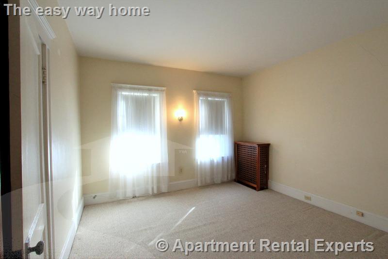 12 Florence Ave, Arlington