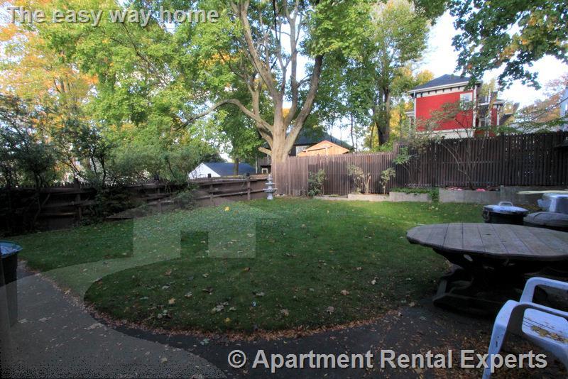 12 Florence Ave, Arlington