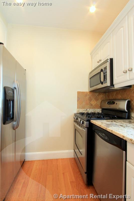 52 Maple Ave, Mid Cambridge