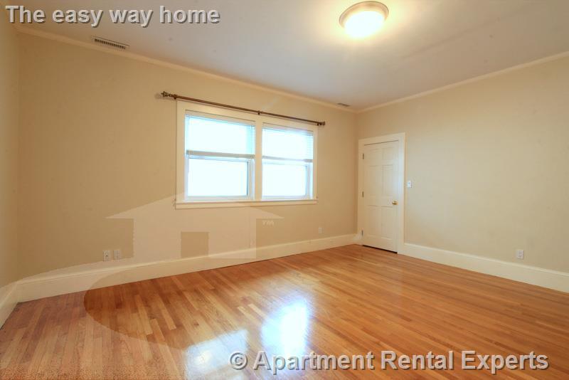 52 Maple Ave, Mid Cambridge