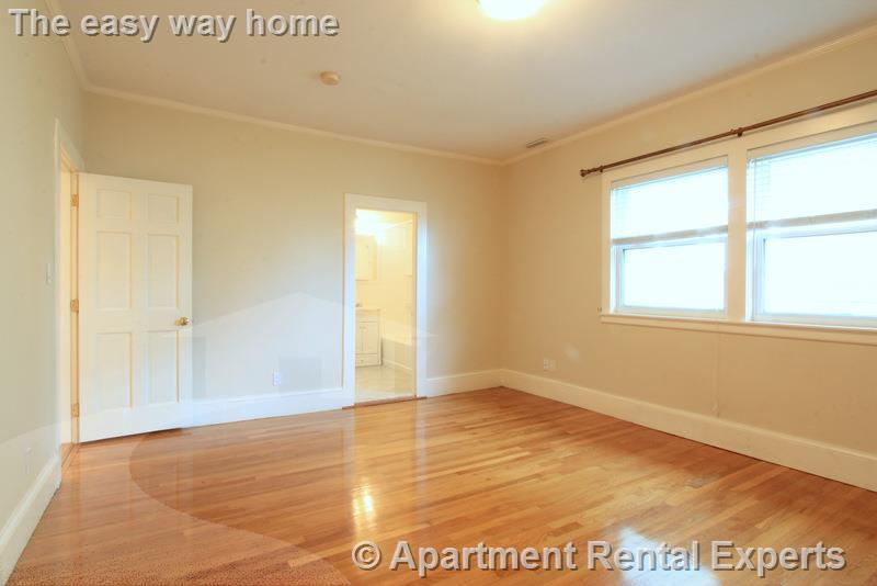 52 Maple Ave, Mid Cambridge