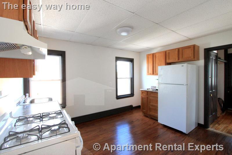 53 Hinckley St, Magoun Square