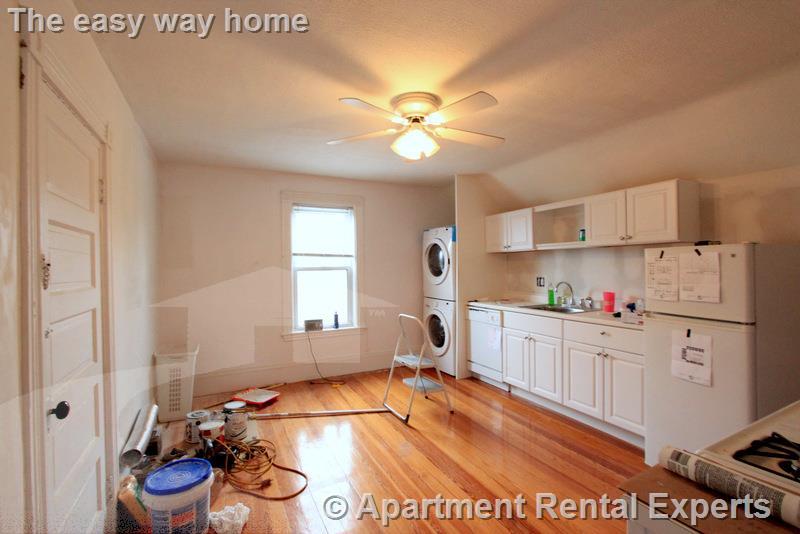 117 Rogers Ave, Ball Square