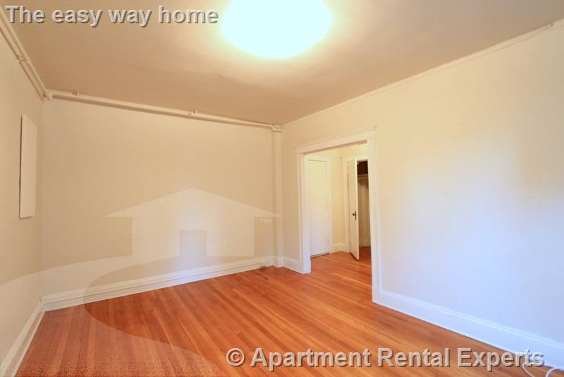 1558 Massachusetts Ave, Harvard Square