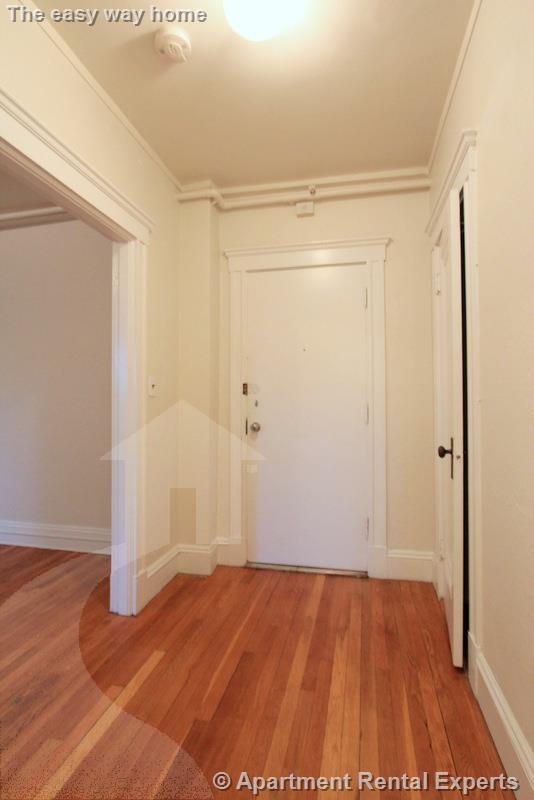 1558 Massachusetts Ave, Harvard Square