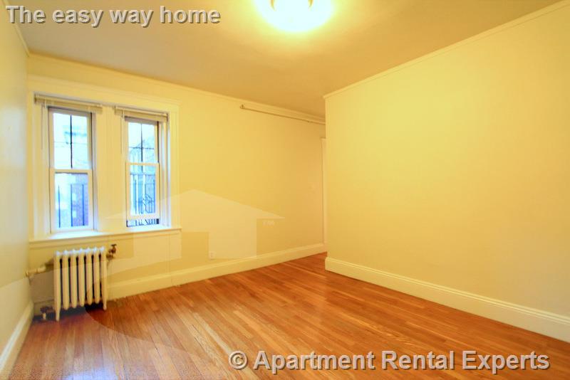 1558 Massachusetts Ave, Harvard Square