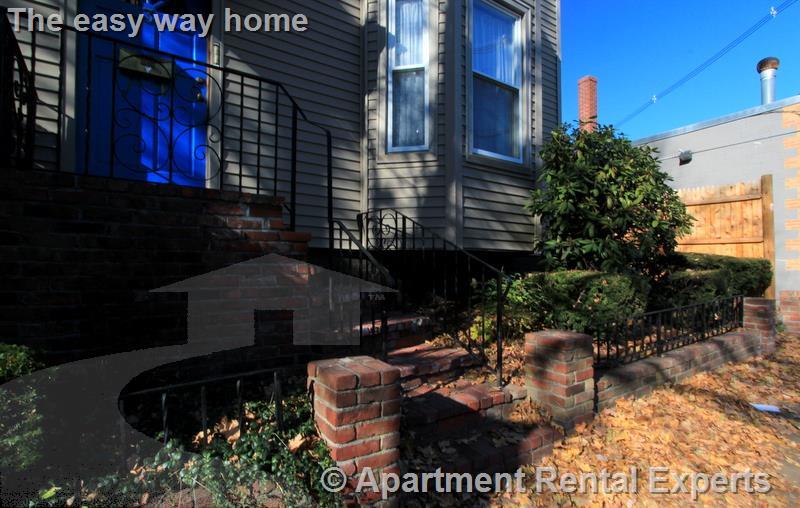 3 Moore St, Davis Square