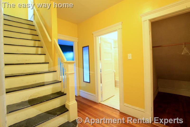 134 Josephine Ave, Ball Square