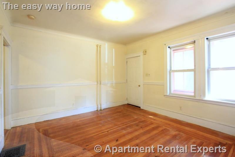 134 Josephine Ave, Ball Square