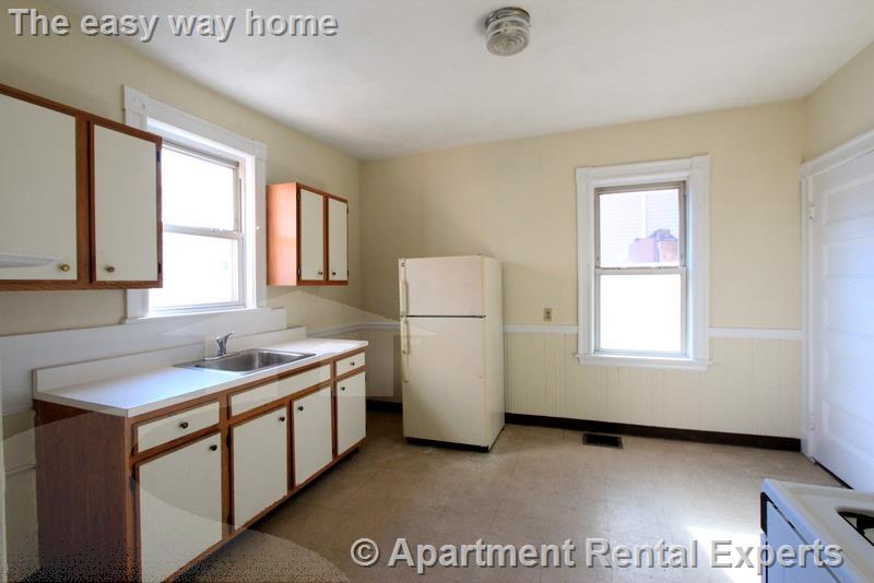 134 Josephine Ave, Ball Square