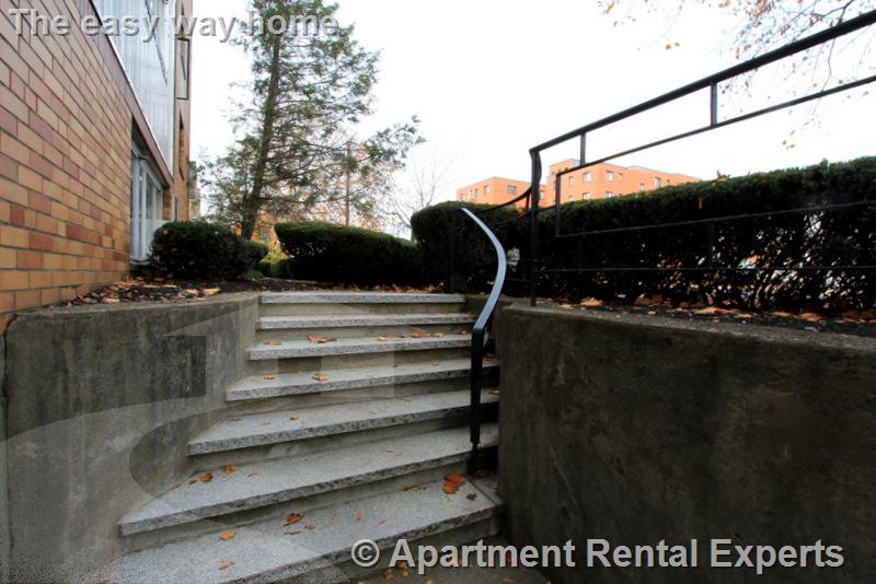 276 Massachusetts Ave, East Arlington